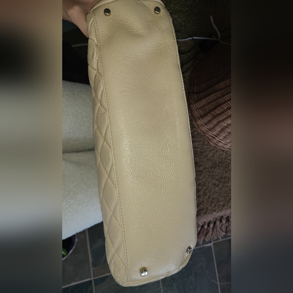 Kate Spade quilted beige tan bag - Picture 5 of 6